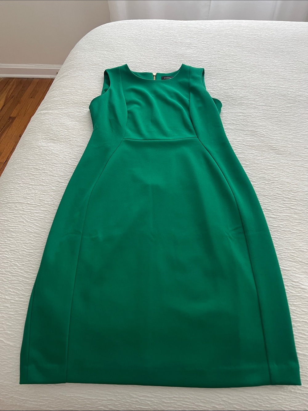 Andrew Marc Emerald Green Sleeveless Sheath Dress
